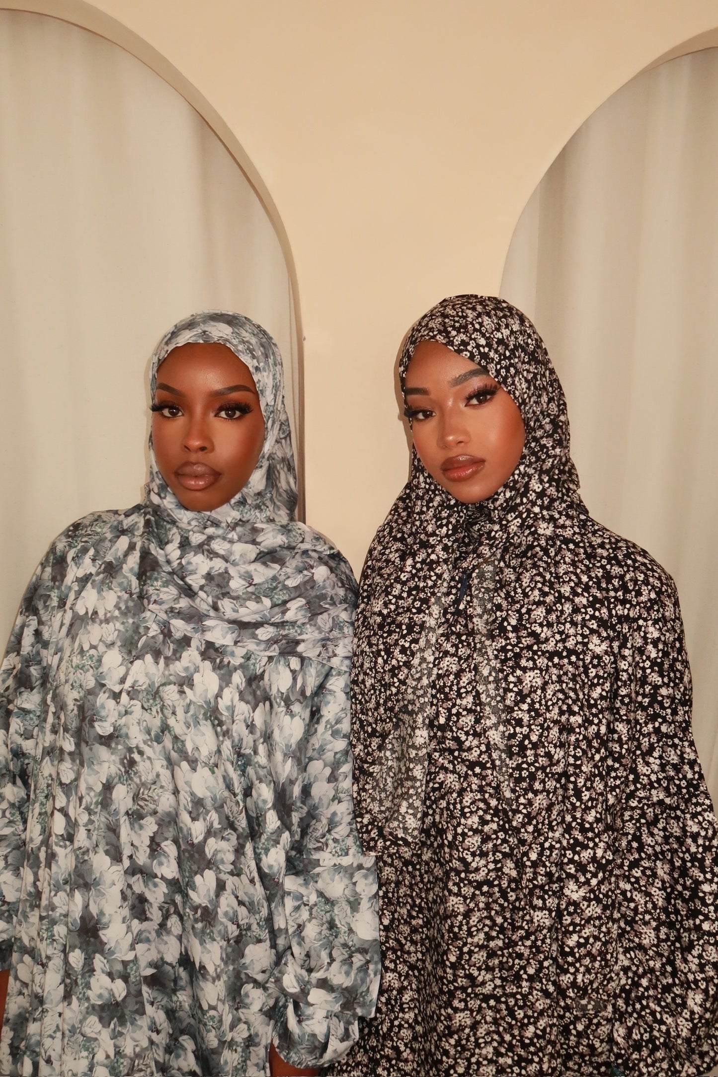 Warda - Prayer Abaya