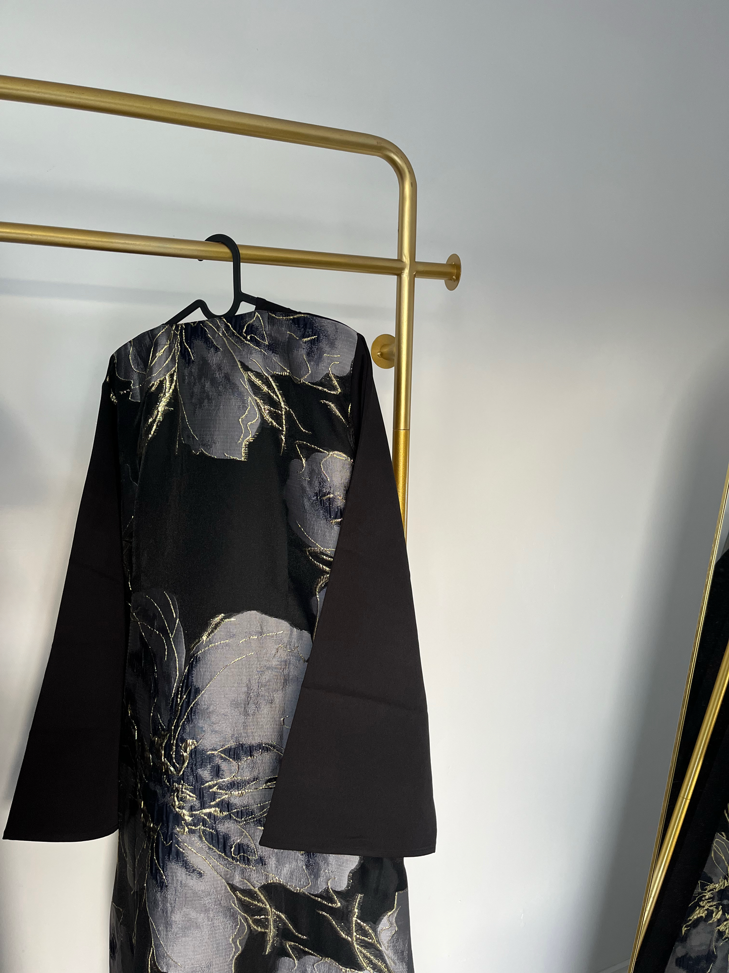 DUSK - Ubax Luxe Collection