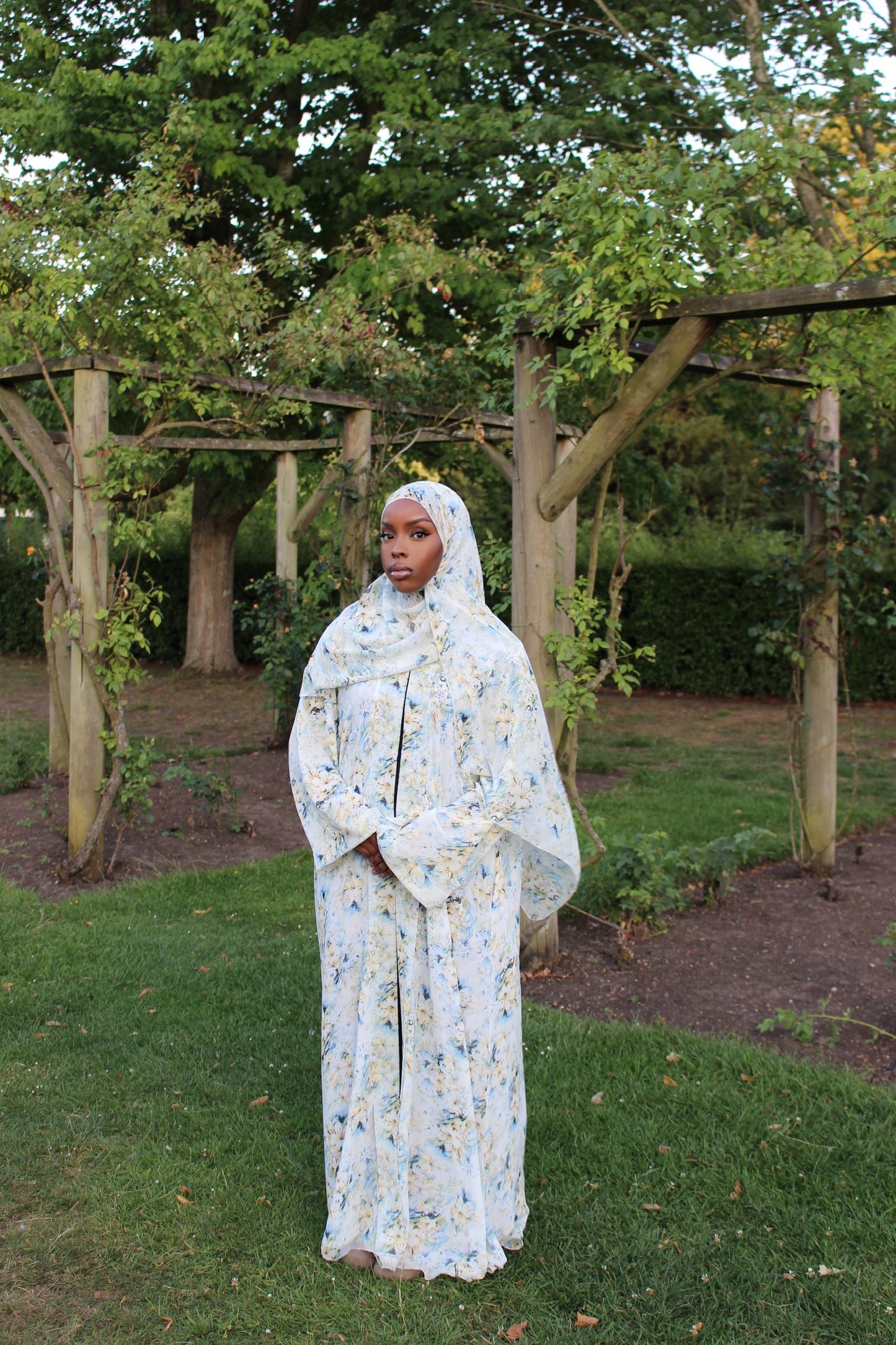 ZINNIA - Selene Abaya Set Collection