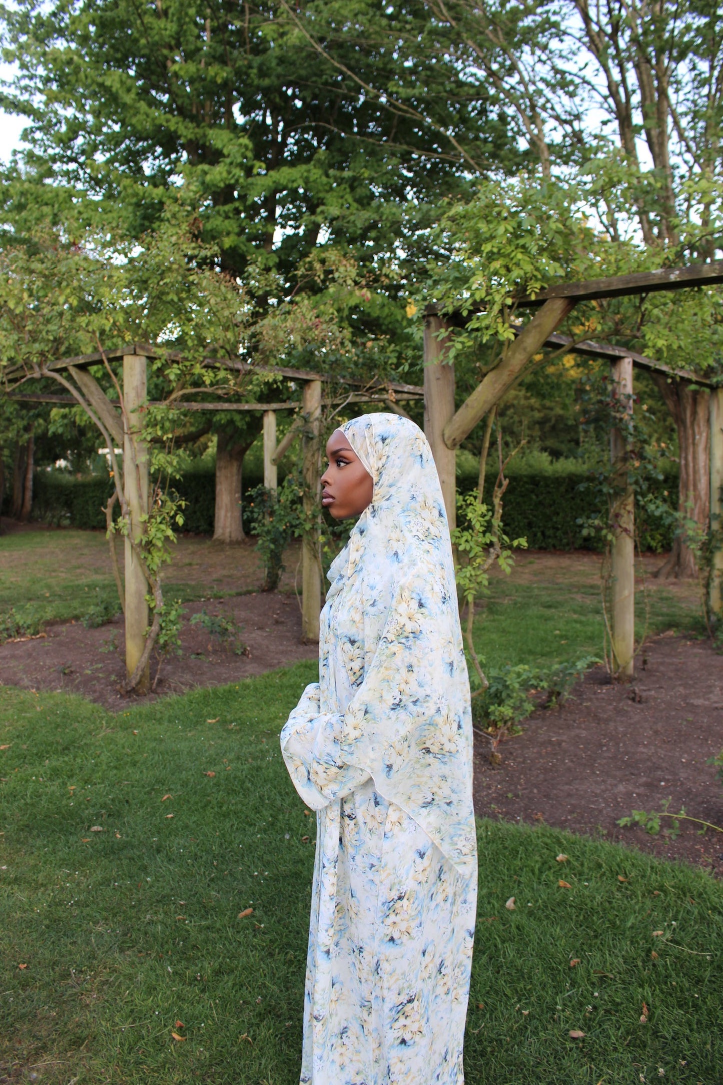 ZINNIA - Selene Abaya Set Collection