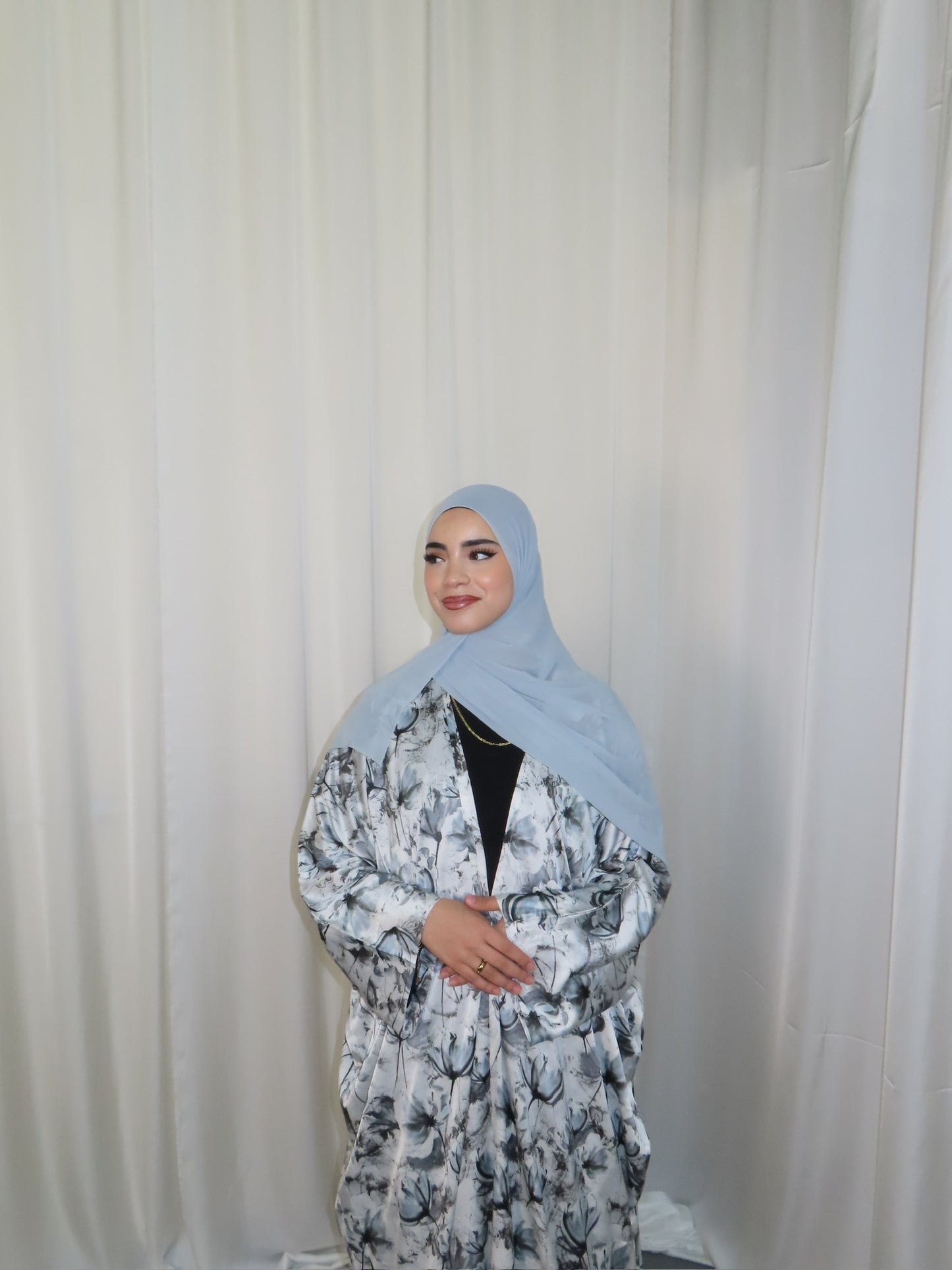 IRIS ABAYA