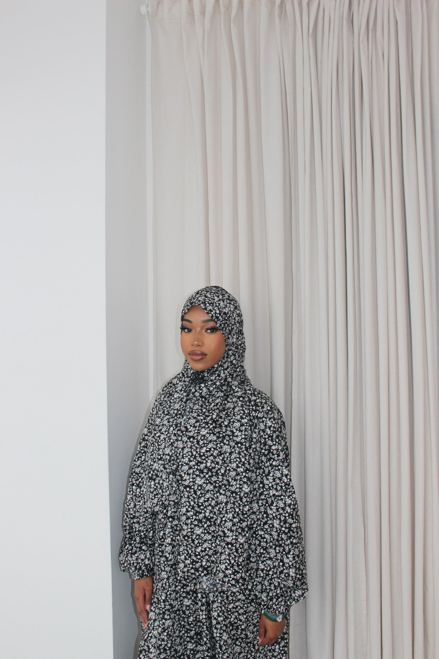 Afifa - Prayer Abaya