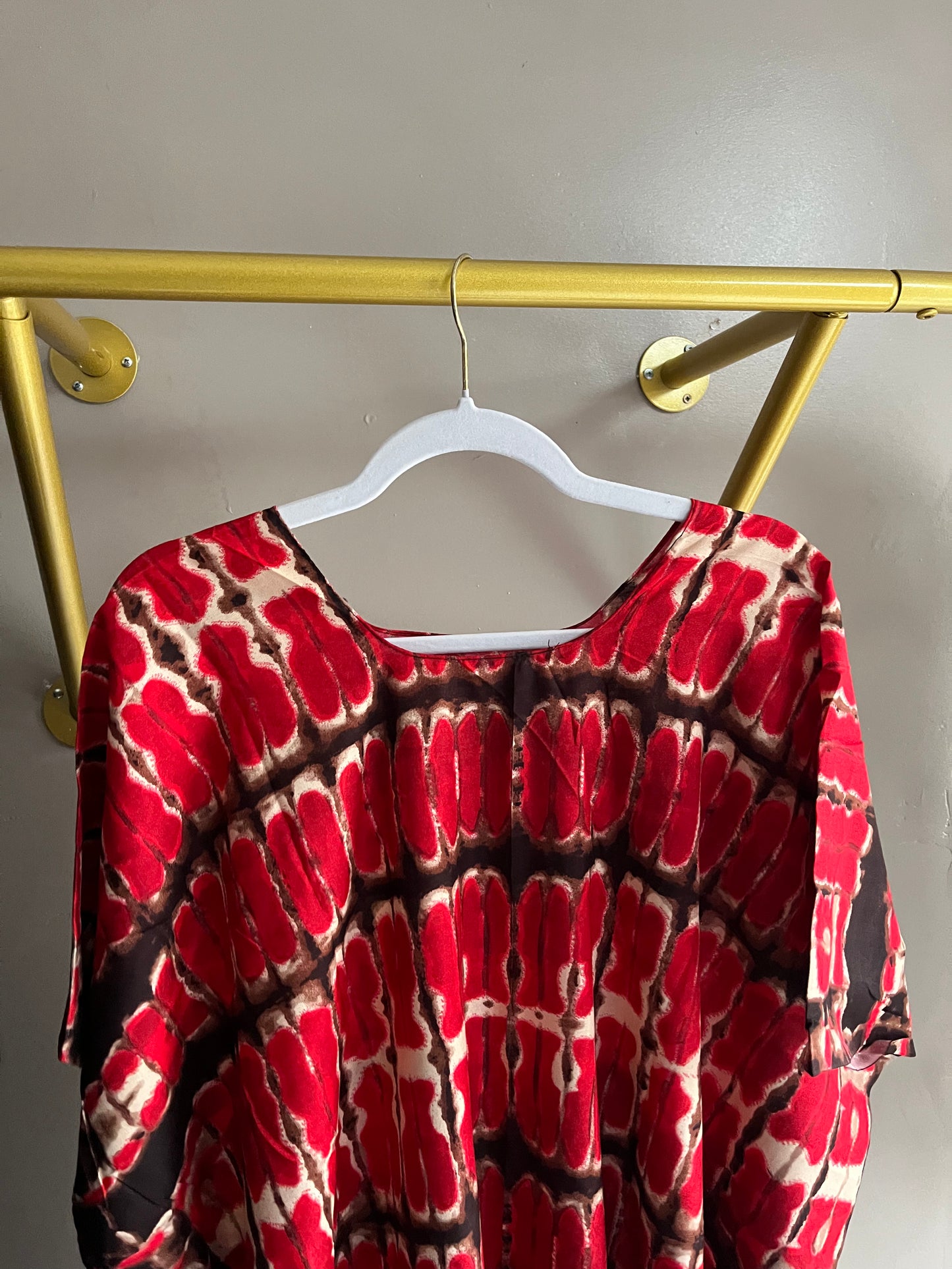 RUBY - VITRA SINGLE BAATI