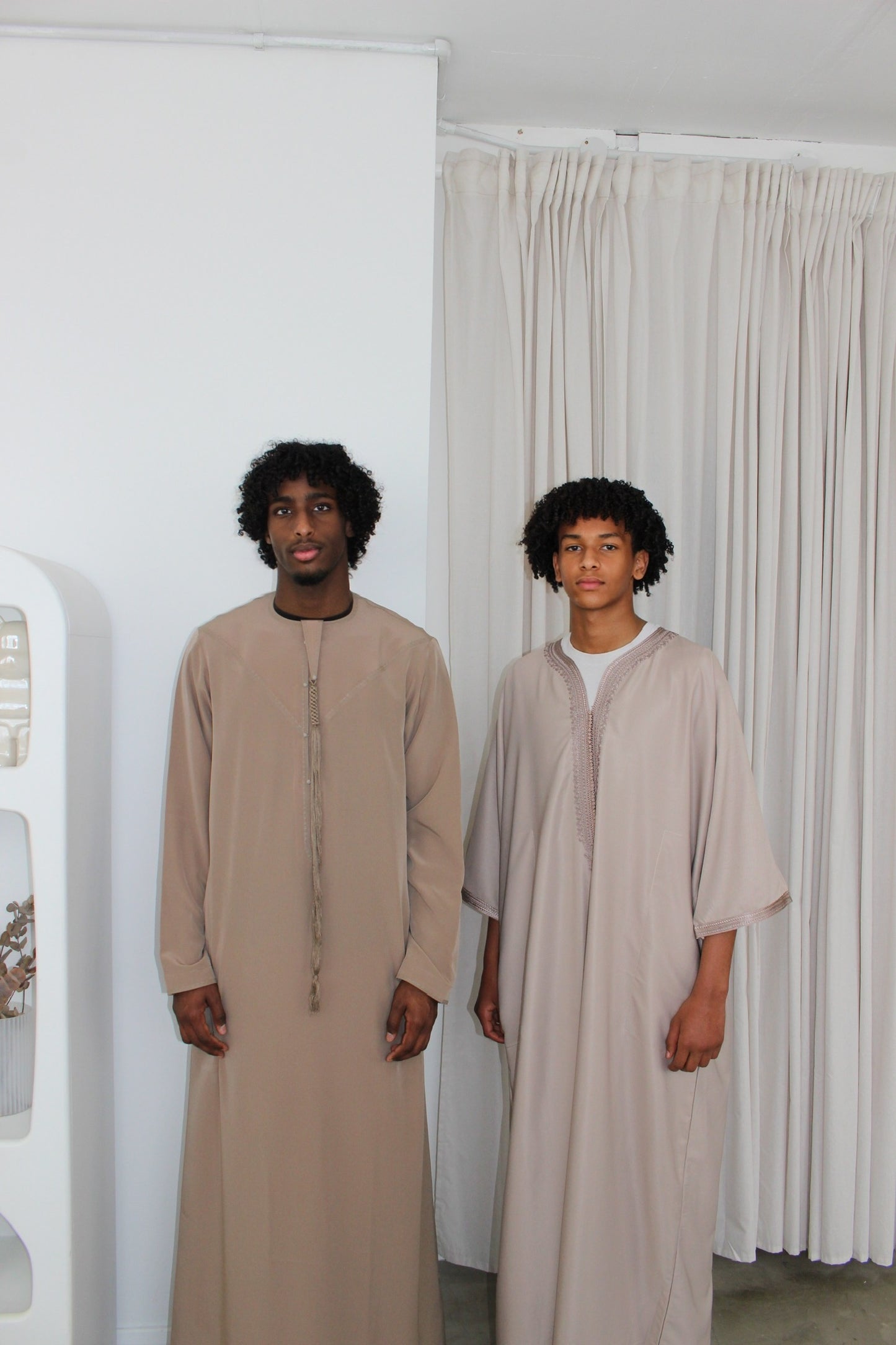 Sand - Zayed Emaraati Thobe