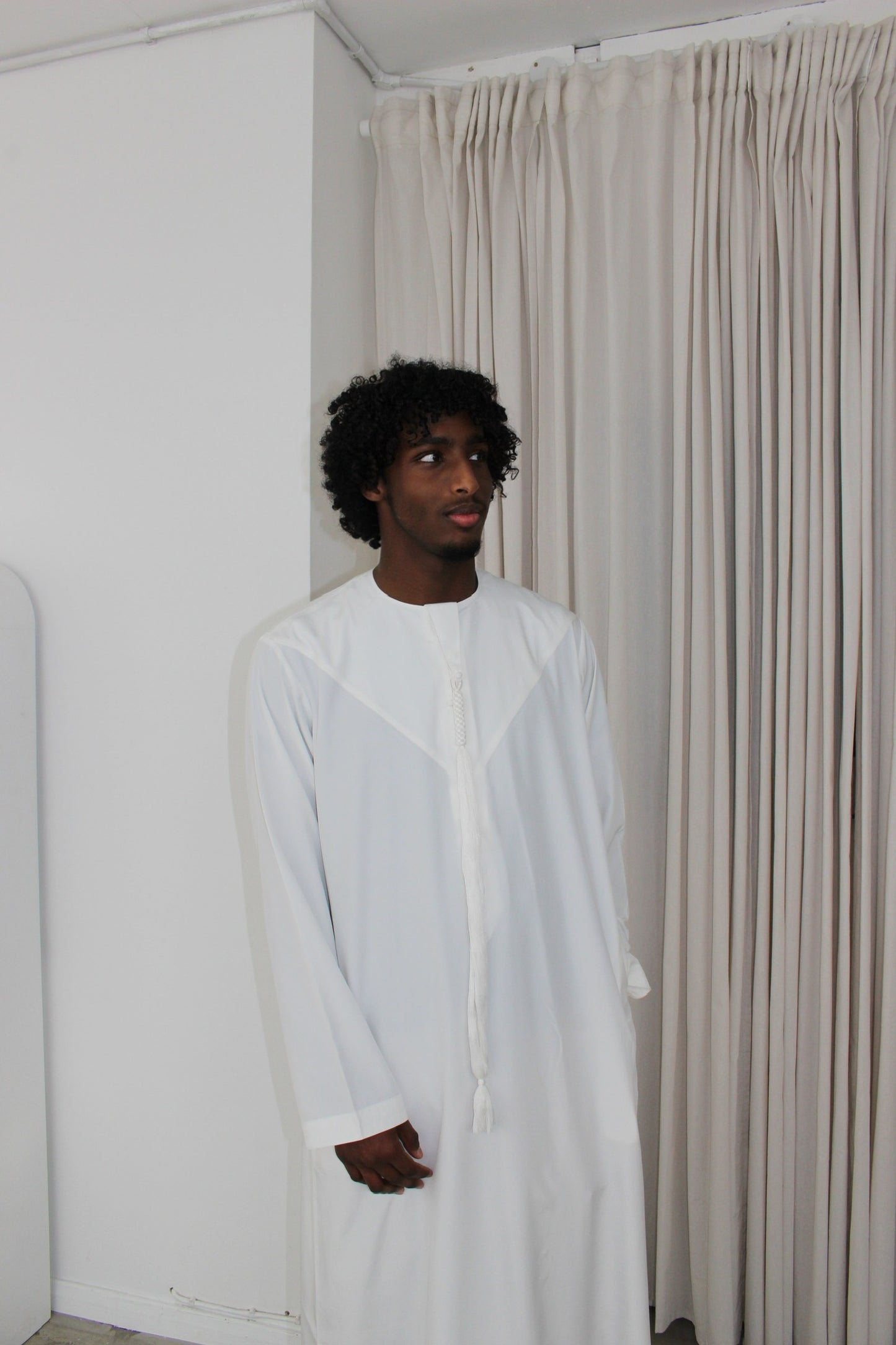 Cream - Zayed Emaraati Thobe