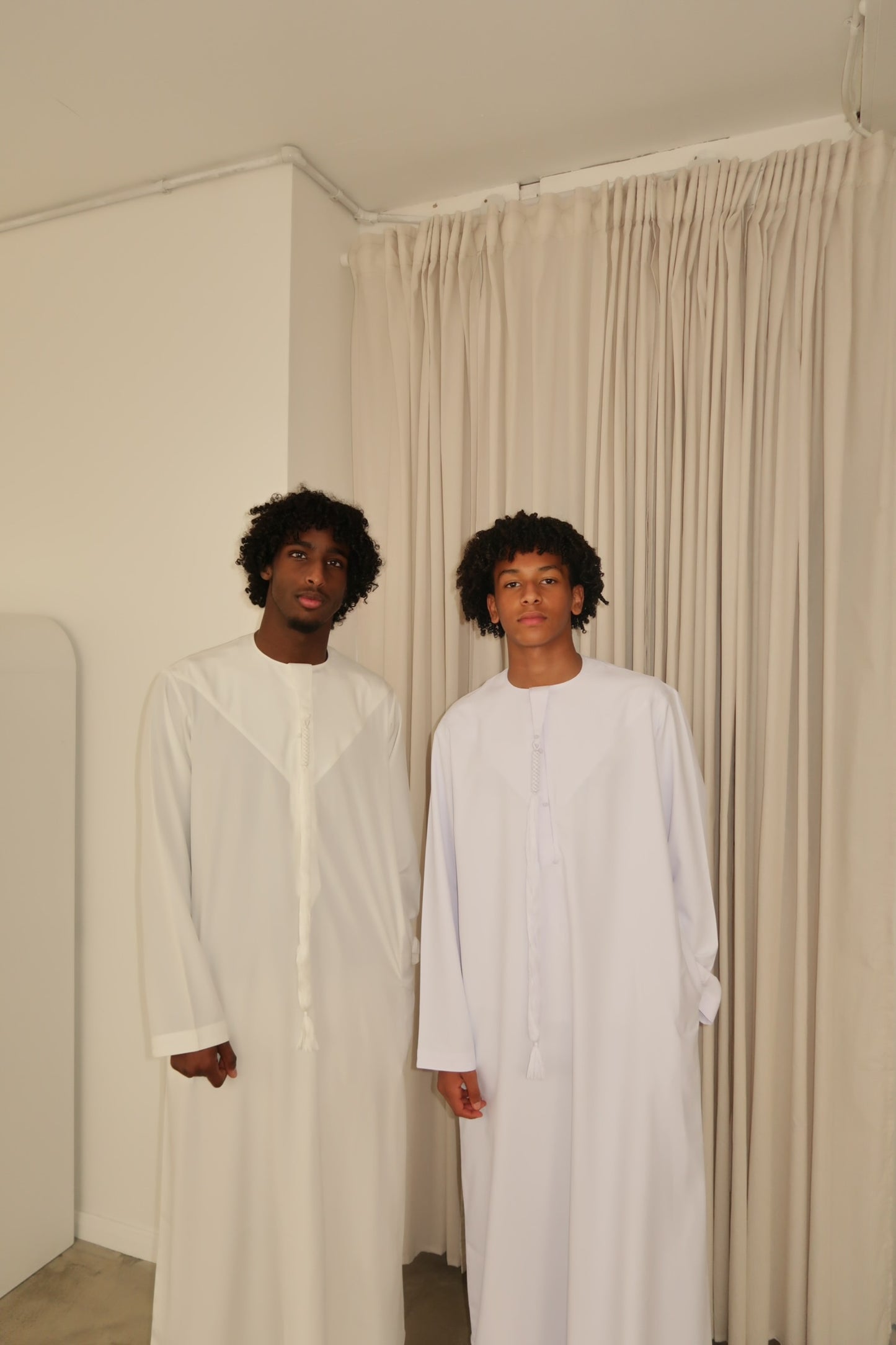 White - Zayed Emaraati Thobe