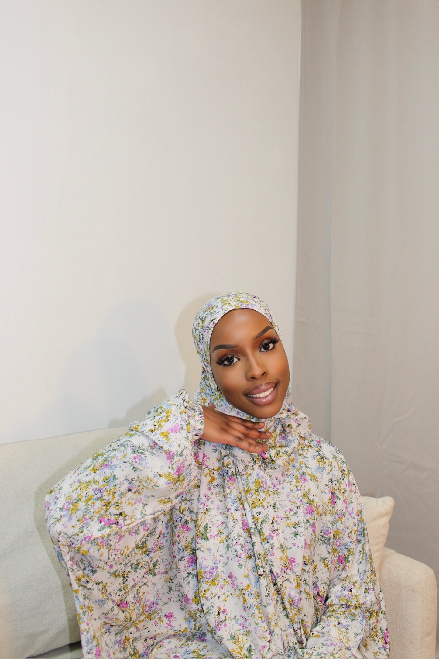 DANYA - Floral Prayer Abaya