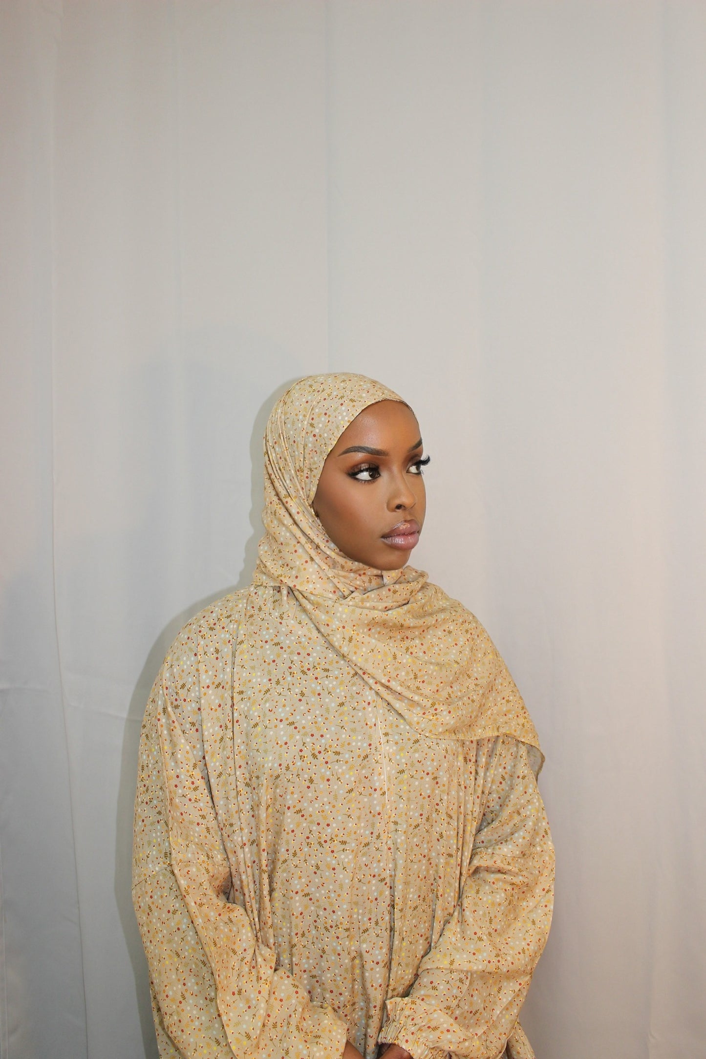 BUSHRA - Floral Prayer Abaya