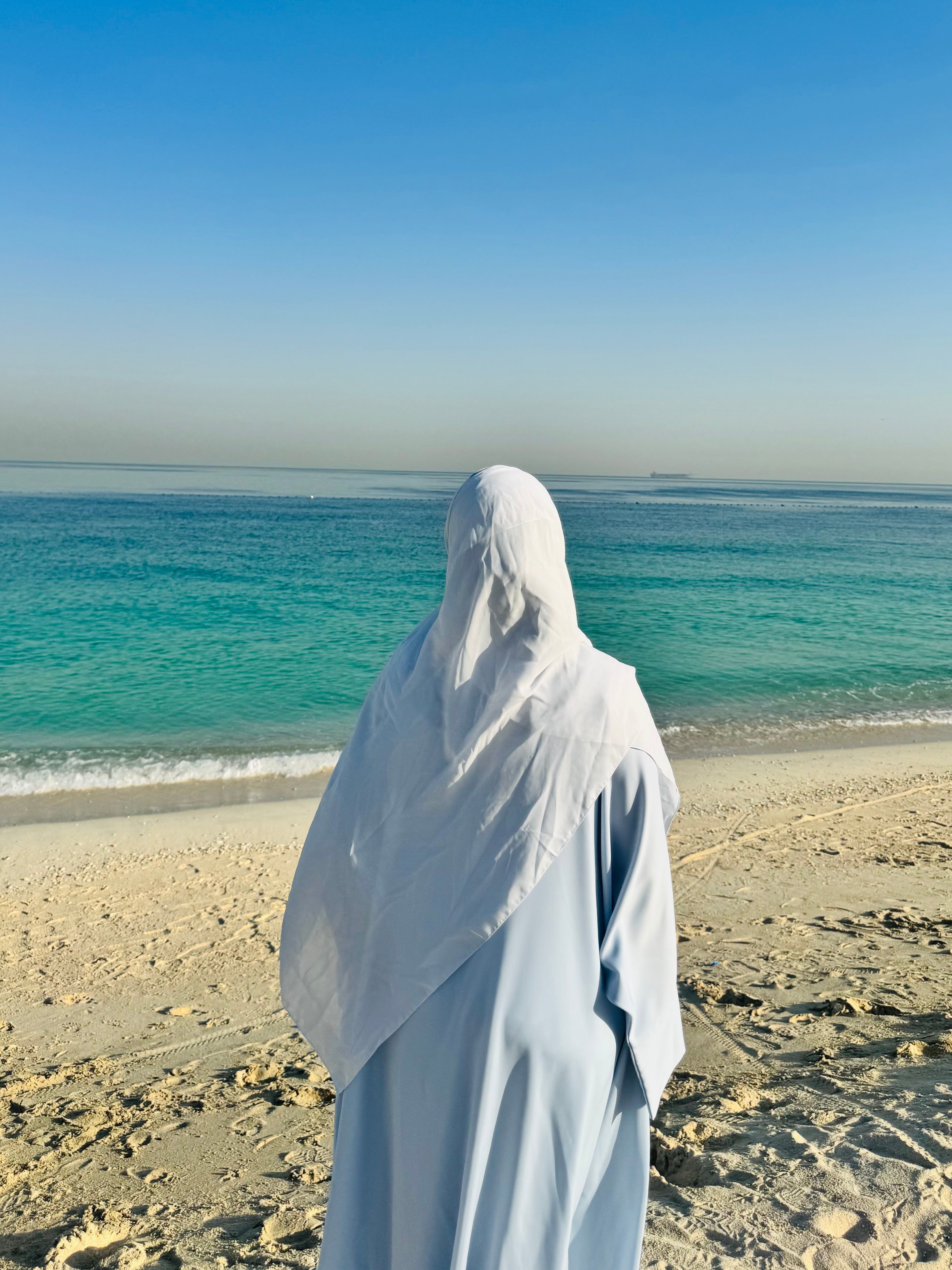 BAHR ABAYA