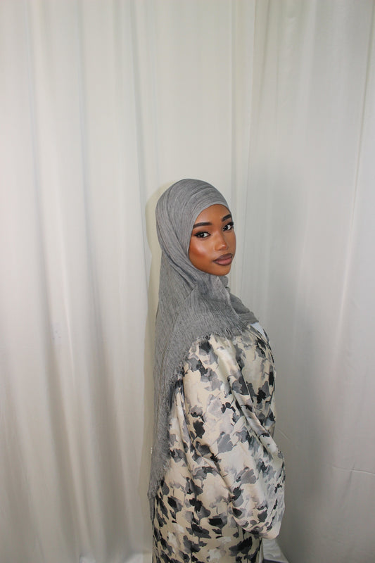 LUNA ABAYA