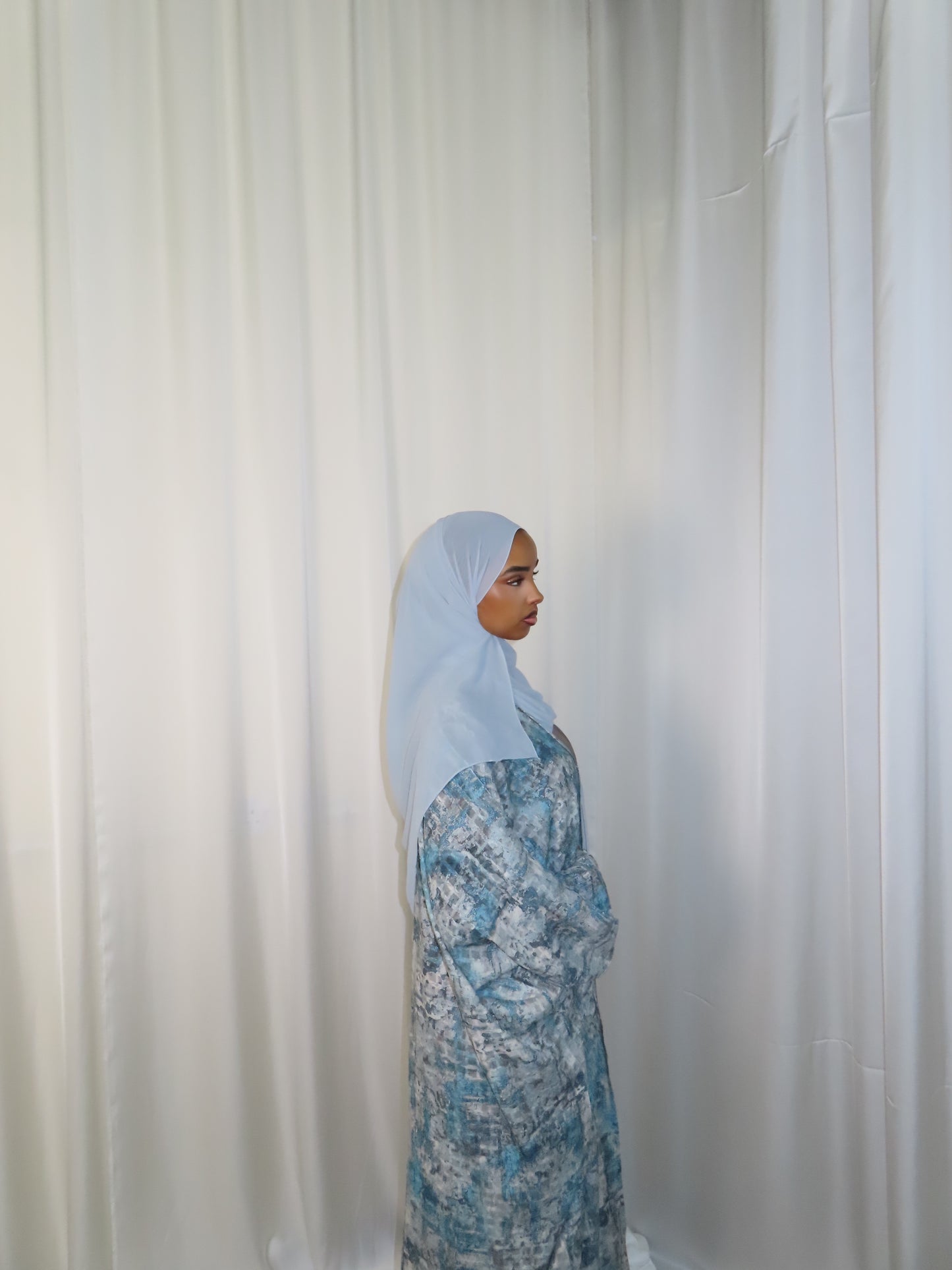 LUMI ABAYA