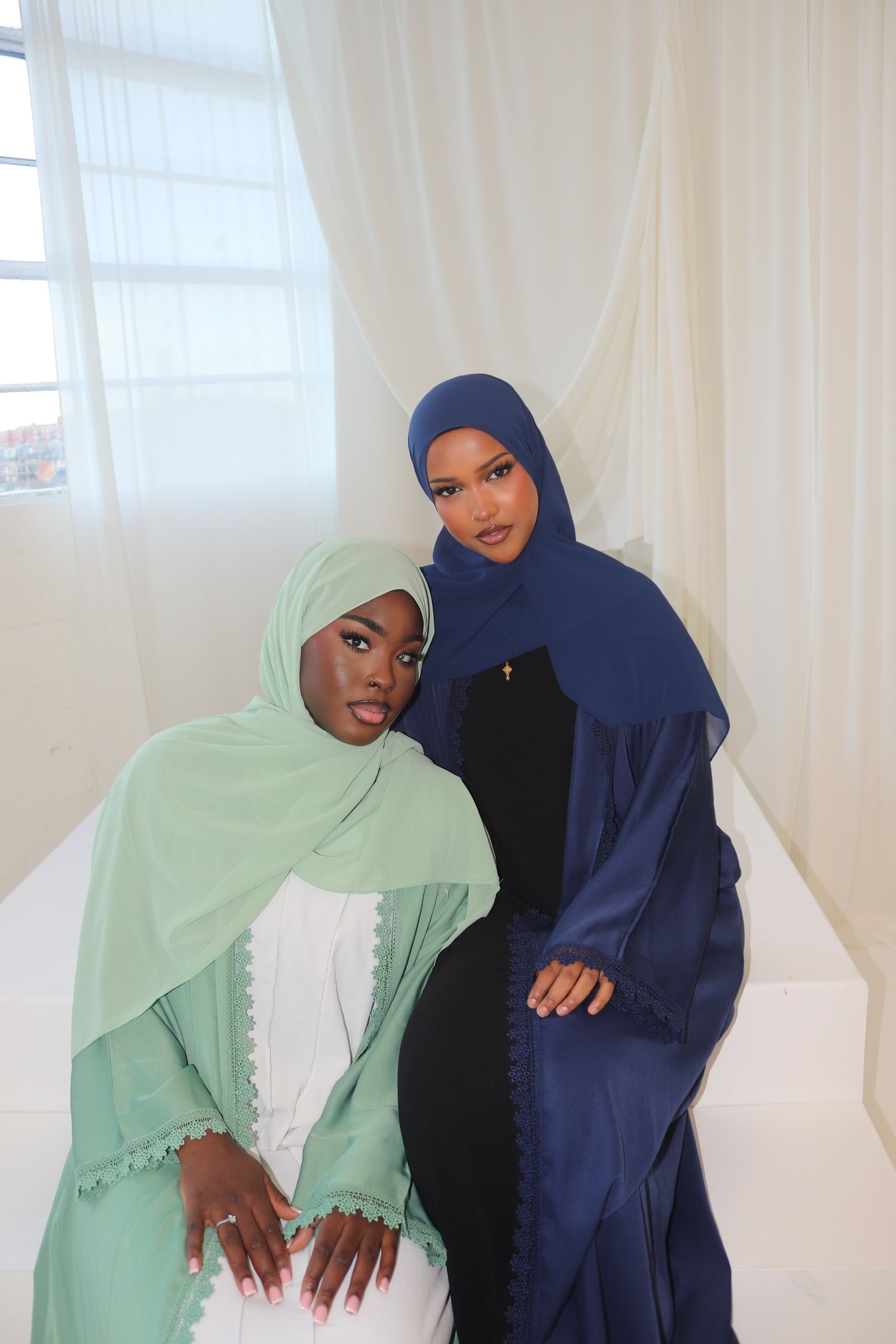 Navy - Lace Abaya Set