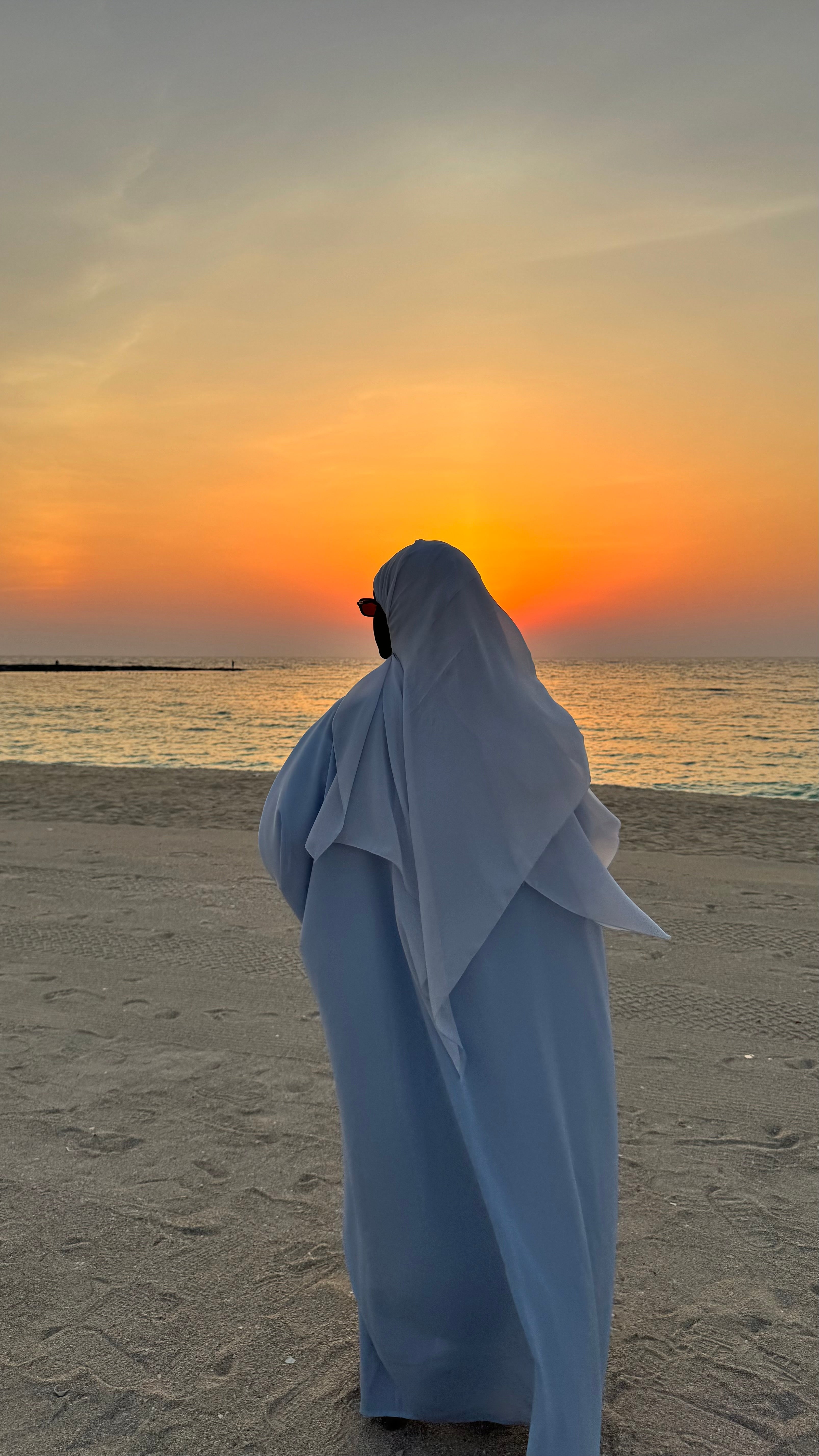 BAHR ABAYA