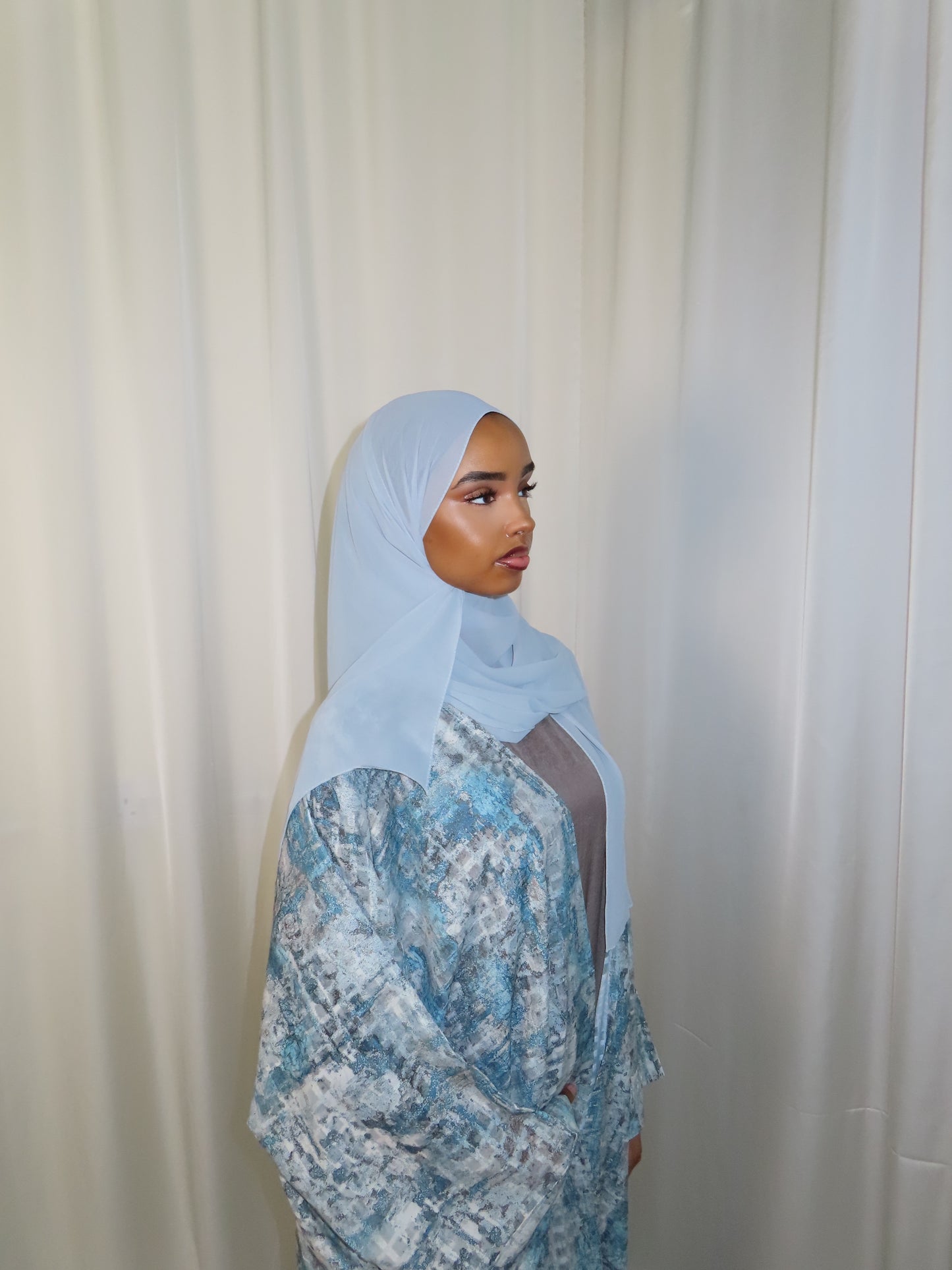 LUMI ABAYA