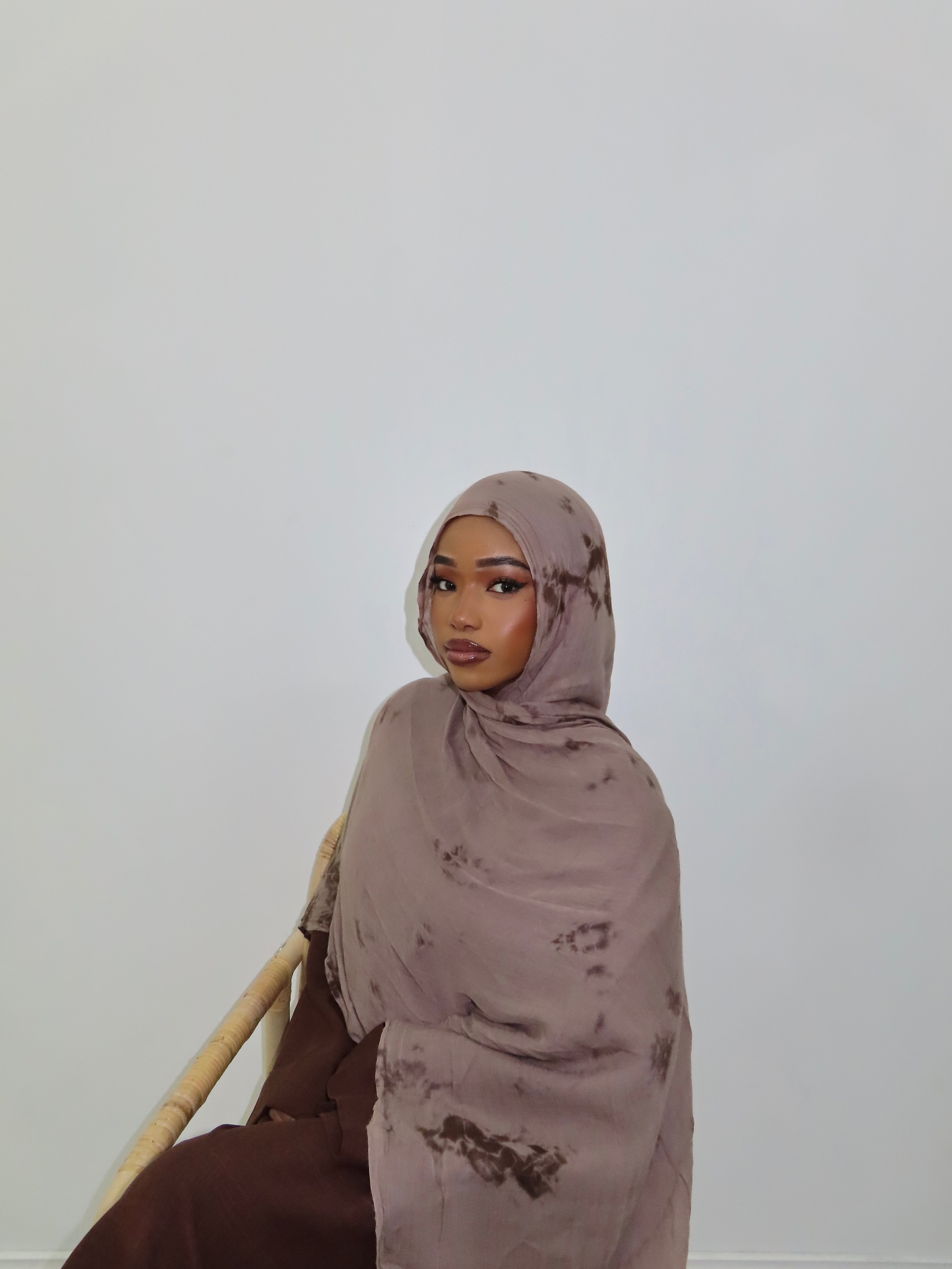 TRUFFLE - DYEA MODAL HIJAB