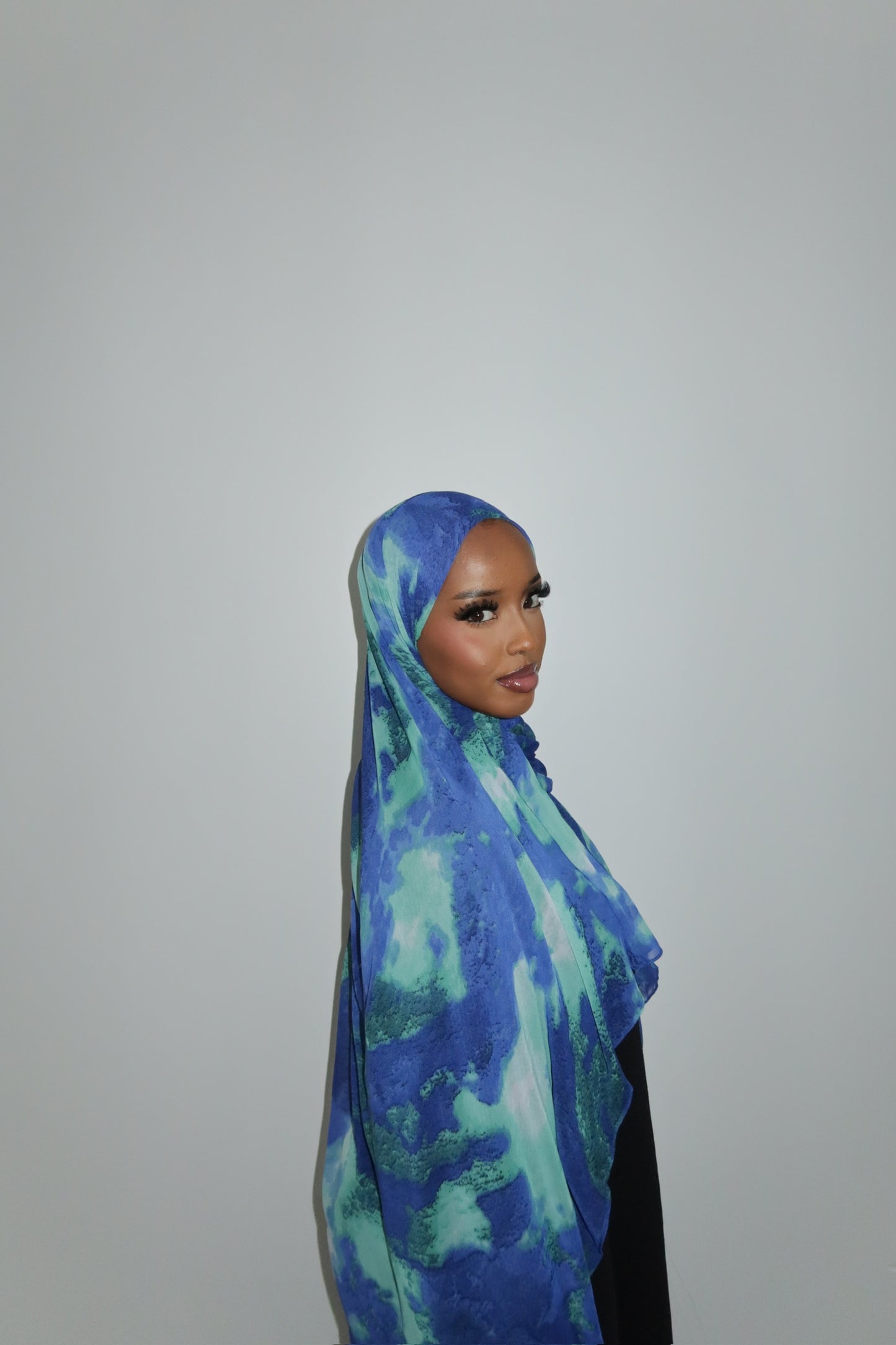 Tengah - Singapore Collection
