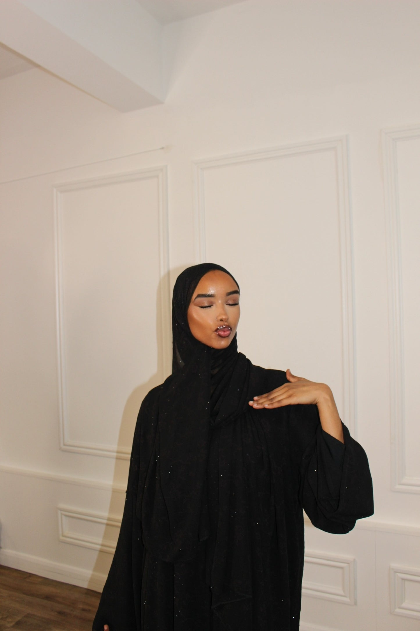 Raisin - Zahra Eid Collection