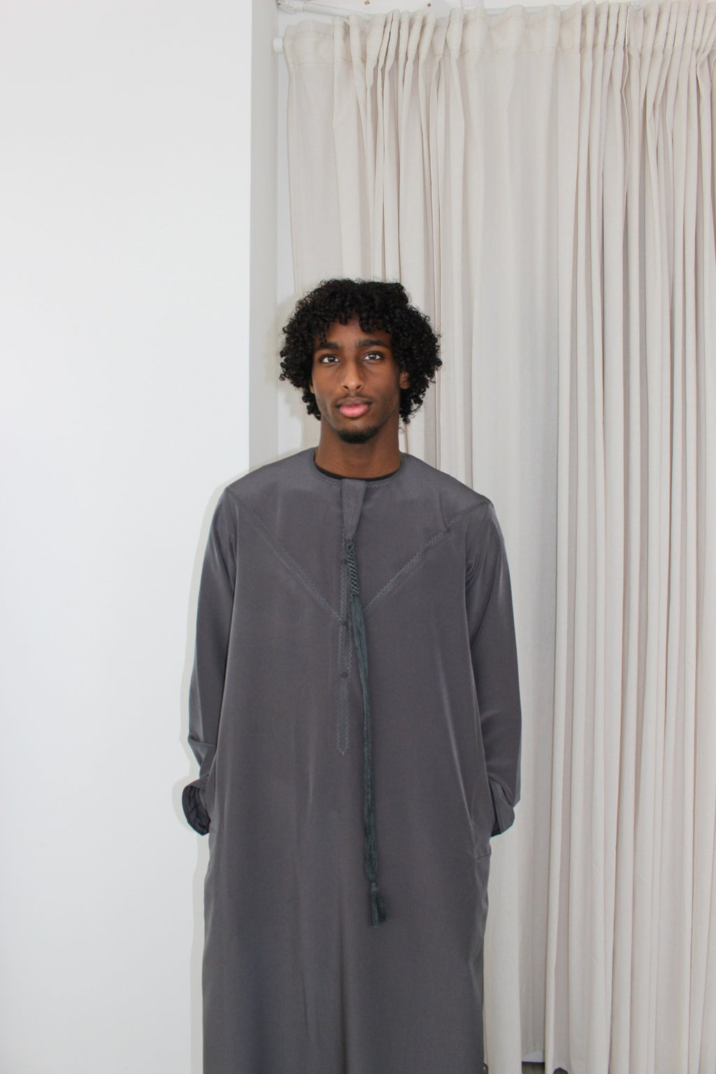 Dark Grey - Zayed Emaraati Thobe