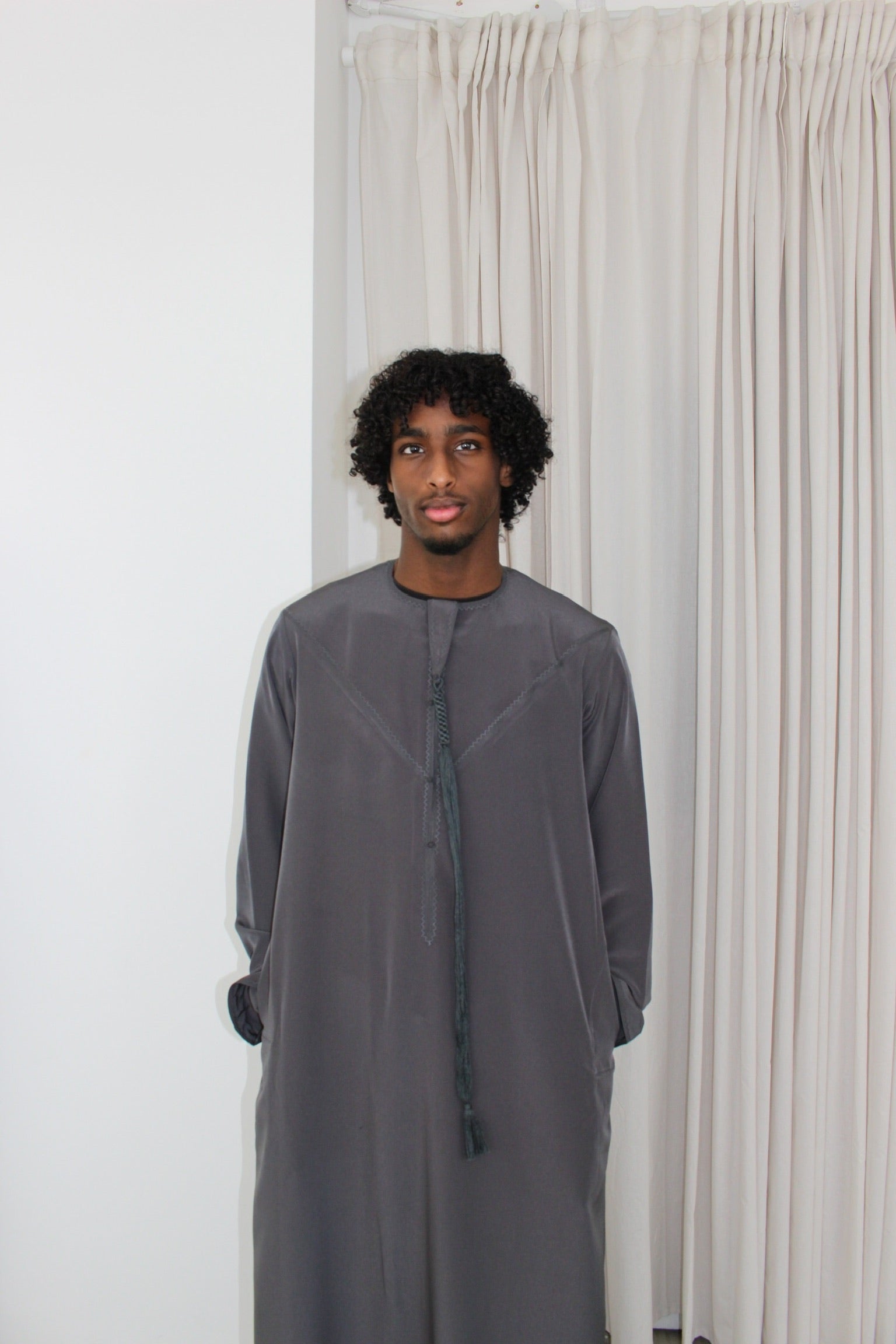 Dark Grey - Zayed Emaraati Thobe